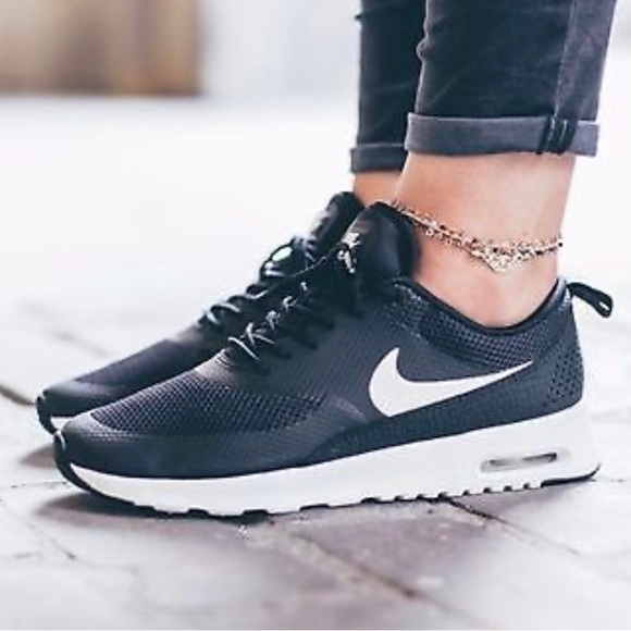 NIKE Air Max Thea - Picture 9 of 9